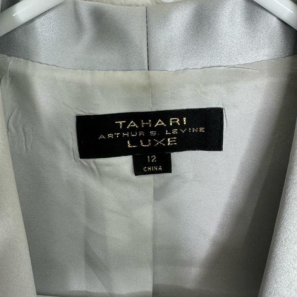 Tahari Arthur S. Levine Luxe 2 piece skirt set - Picture 3 of 7